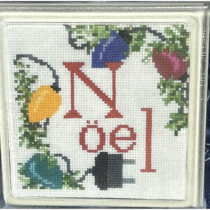 MCG Textiles NOEL LIGHTS & Counted Cross Stitch Hot Plate Kit